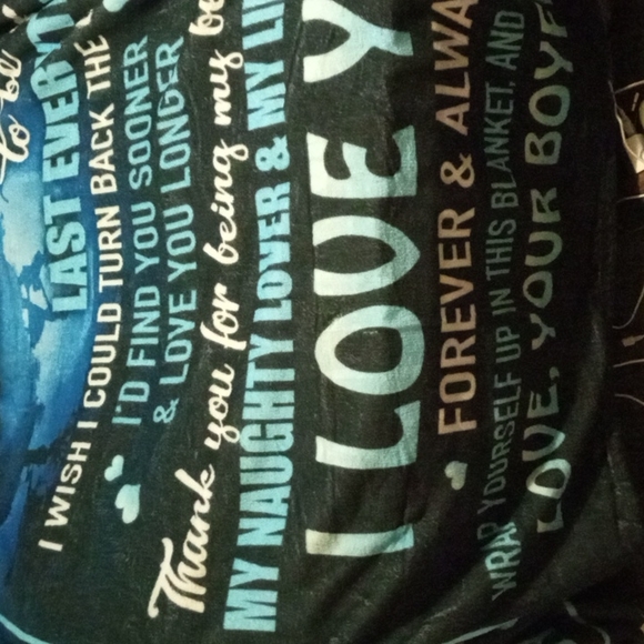 Blanket - Picture 2 of 4